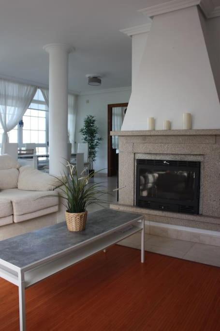 Siete Playas Surf House Villa Valdoviño Buitenkant foto
